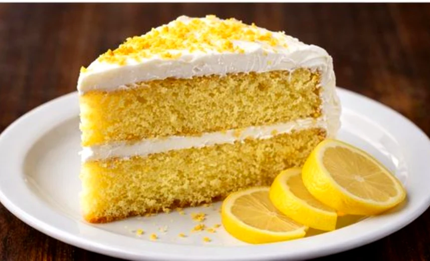 Homemade lemon cake